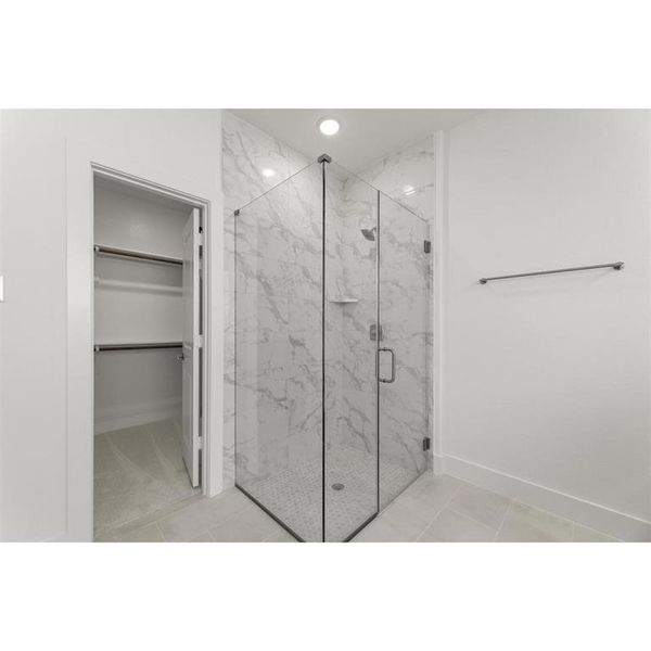 Framless Shower