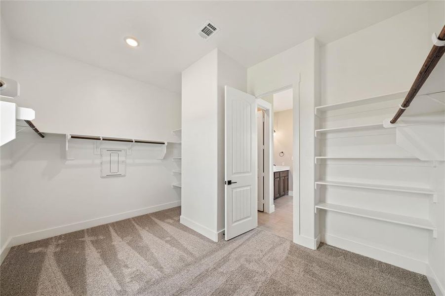 Furnished interior view inside a new home in Eagle Ridge Estates, Weatherford (Image 6). Furnished interior view inside a new home in Eagle Ridge Estates, Weatherford (Image 6).
