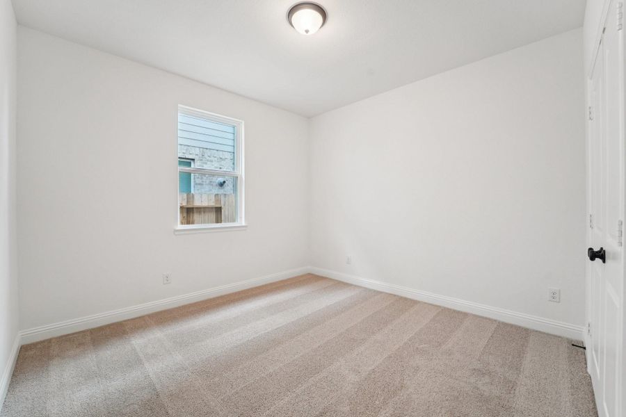 Spacious, unfurnished interior of a new home in Evergreen 40', Conroe (Image 15).