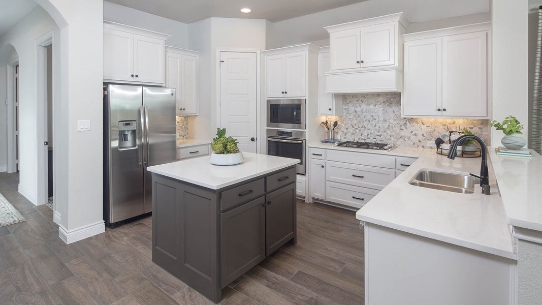 Furnished interior view inside a new home in Lariat 45', Liberty Hill (Image 9).