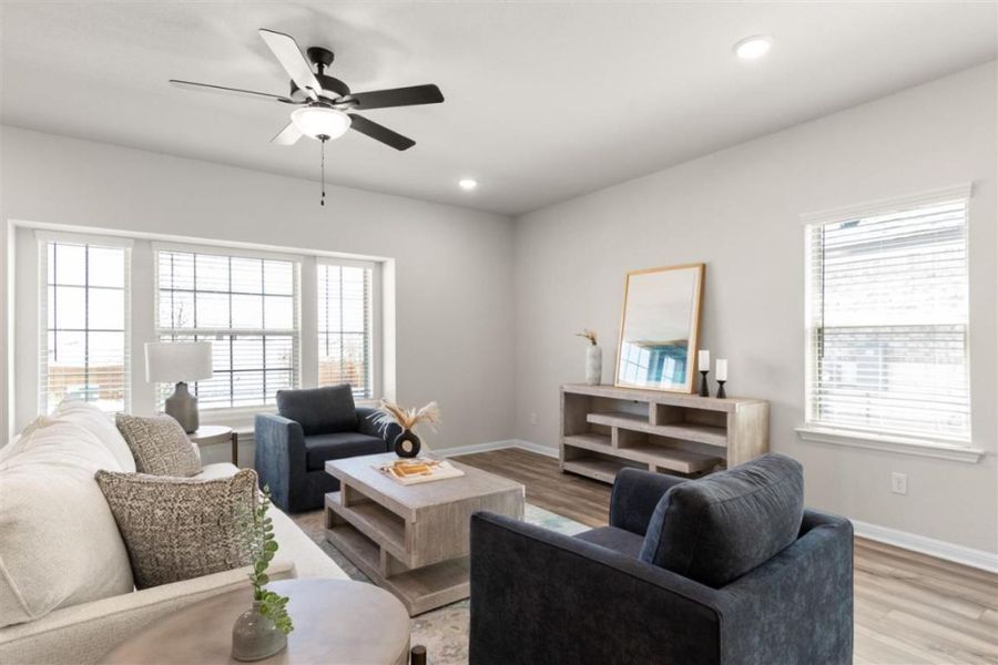 Furnished interior view inside a new home in Saddle Creek, Georgetown (Image 9).