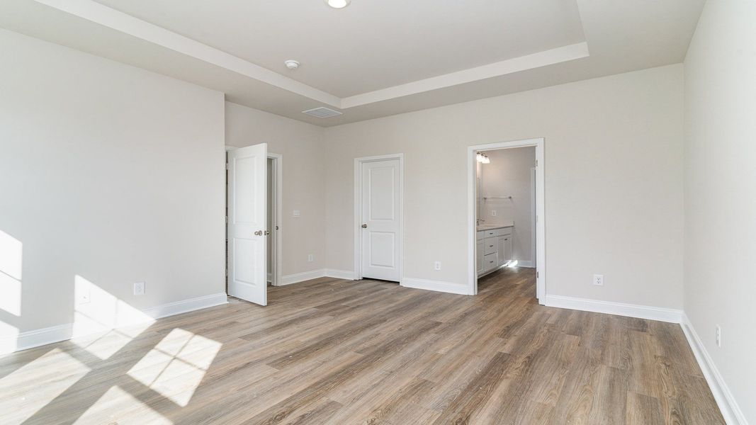Representative unfurnished interior of a home built from the EATON by D.R. Horton in Auberon Woods, Conway (Image 17).