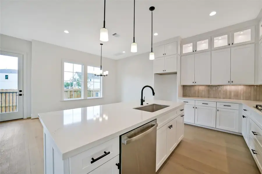Furnished interior view inside a new home in Reserve in Memorial, Houston (Image 16). Furnished interior view inside a new home in Reserve in Memorial, Houston (Image 16).