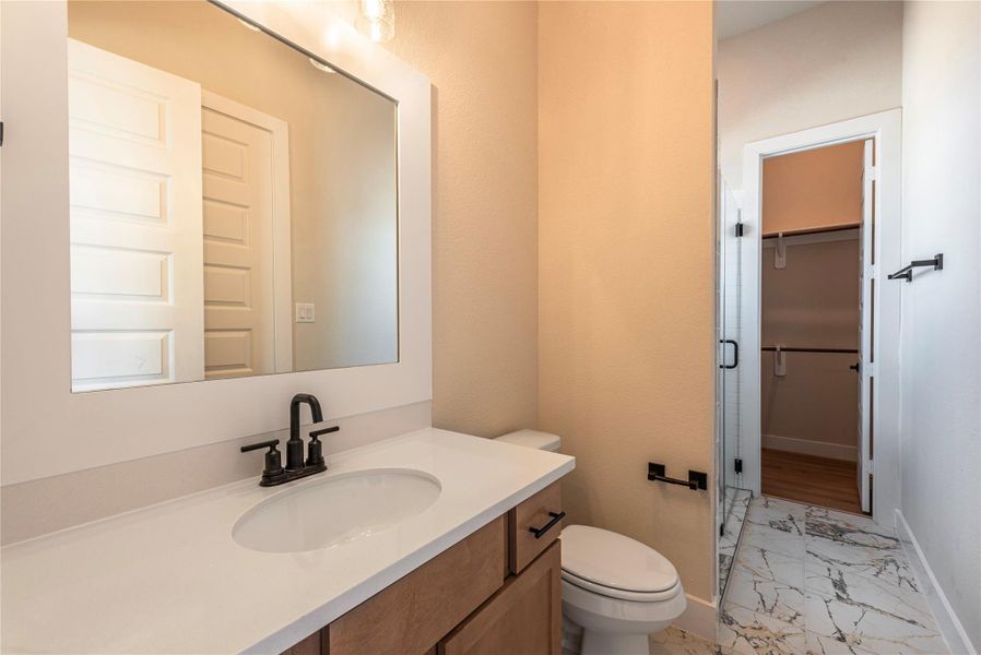 Furnished interior view inside a new home in , Seabrook (Image 10).