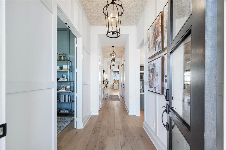 Furnished interior view inside a new home in Canyon Creek Estates, Sherman (Image 5). Furnished interior view inside a new home in Canyon Creek Estates, Sherman (Image 5).