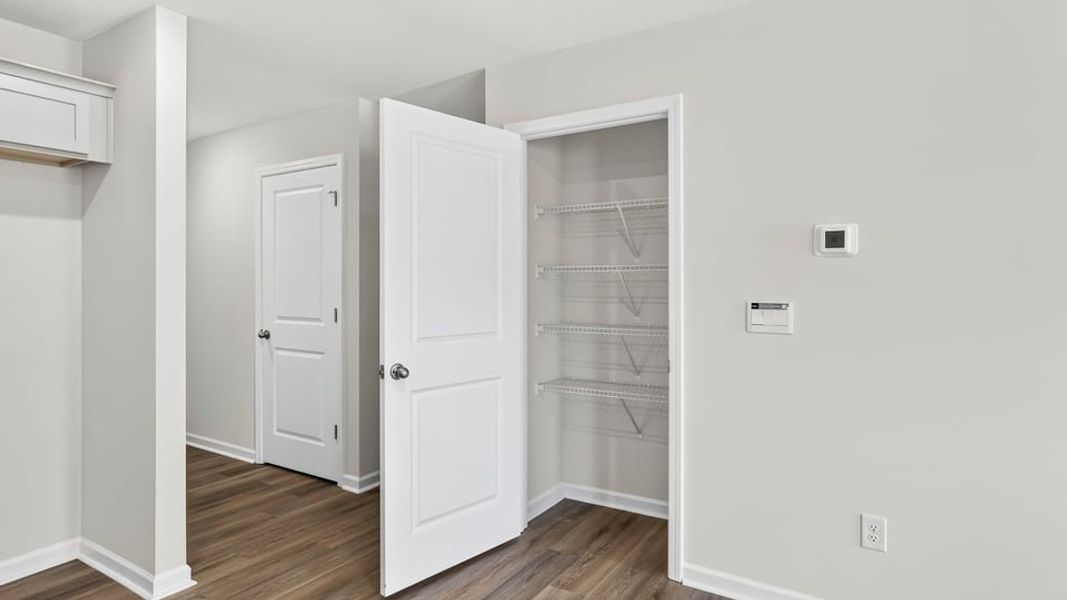 Spacious, unfurnished interior of a new home in Cedar Gap, Fountain Inn (Image 28). Spacious, unfurnished interior of a new home in Cedar Gap, Fountain Inn (Image 28).