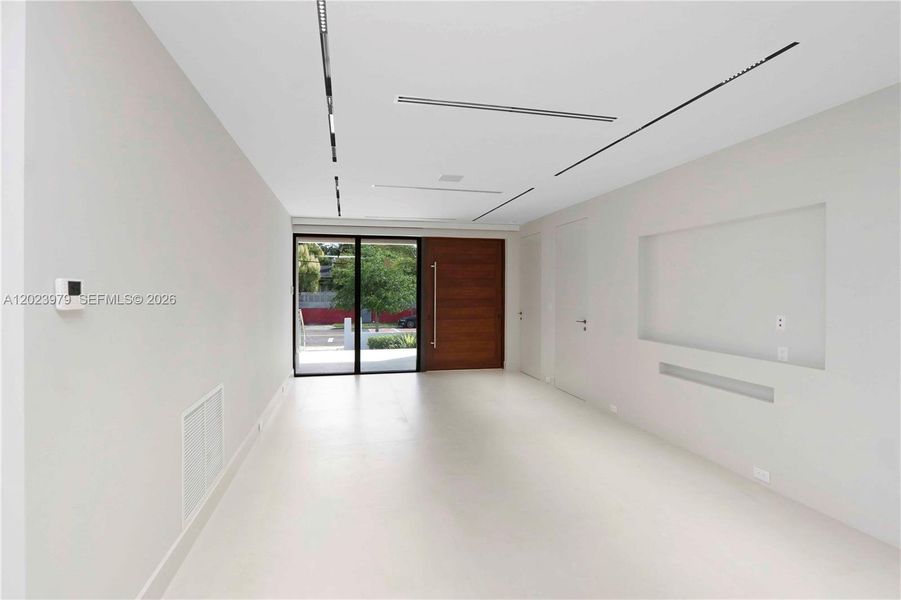 Spacious, unfurnished interior of a new home in , Miami (Image 18). Spacious, unfurnished interior of a new home in , Miami (Image 18).