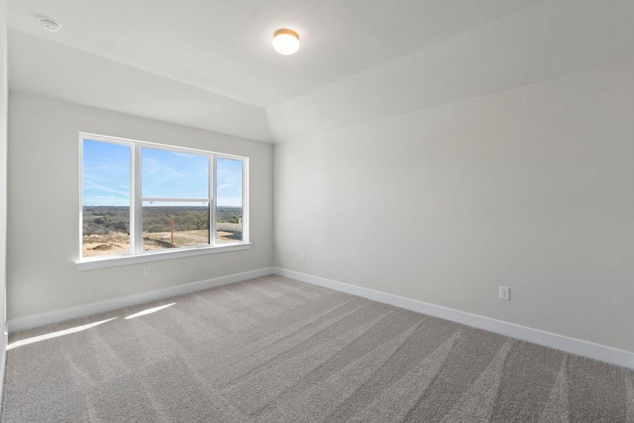 Spacious, unfurnished interior of a new home in Lariat, Liberty Hill (Image 22).