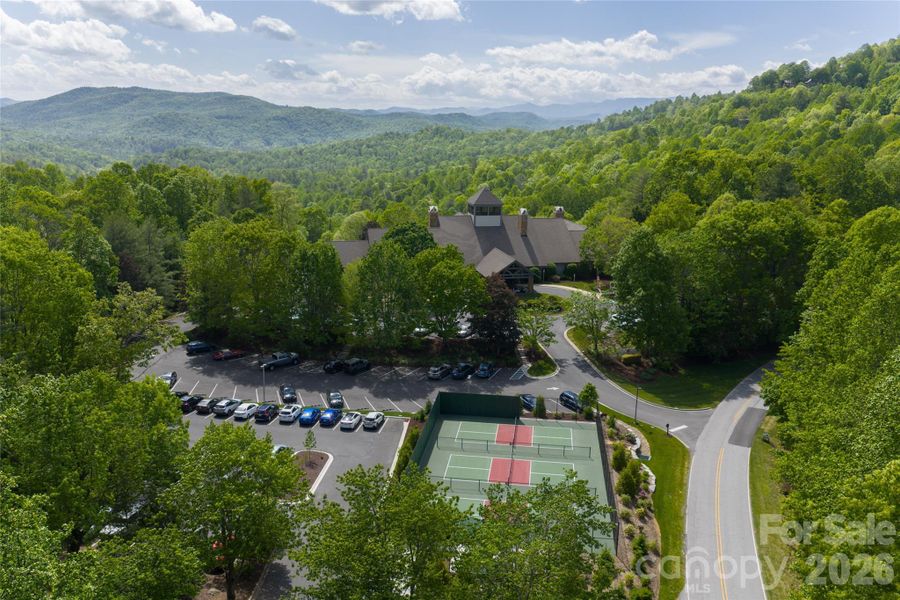 Champion Hills Clubhouse and Pickleball Courts