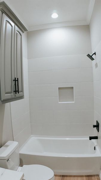 Furnished interior view inside a new home in , Lumberton (Image 9).