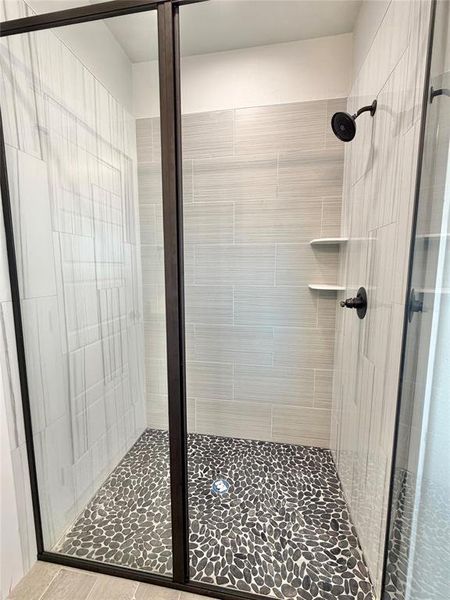 Close-up of interior finishes inside a home in , Weatherford (Image 14).