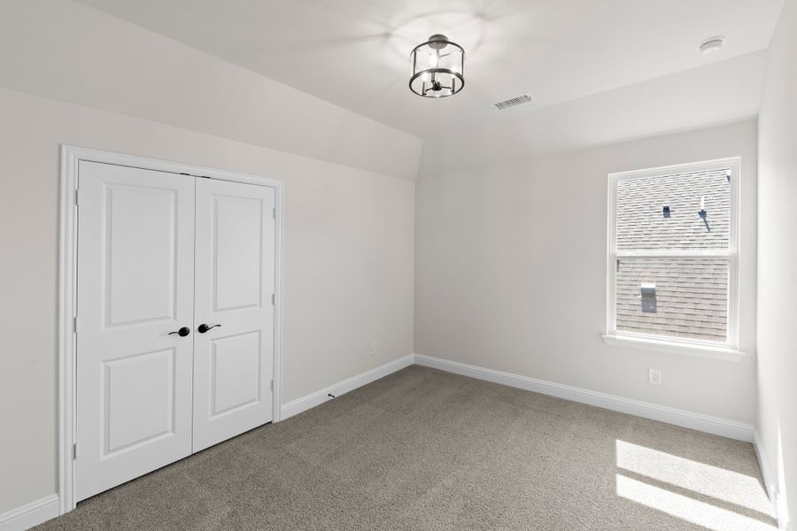 Representative unfurnished interior of a home built from the Honor by Rockwell Homes in Creekside, Royse City (Image 55).