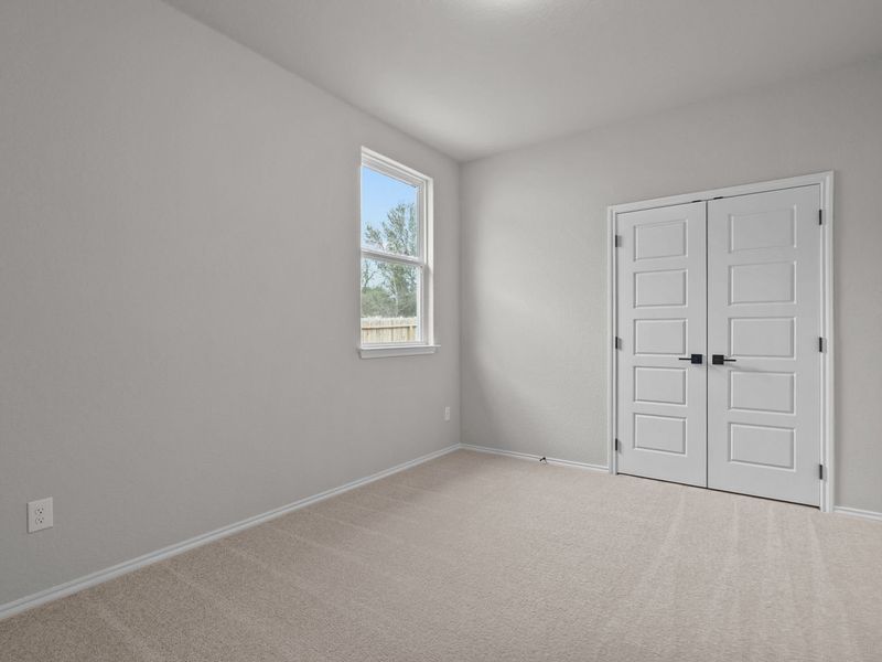 Representative unfurnished interior of a home built from the The Glenwood E by Davidson Homes LLC in Bricewood, San Antonio (Image 30).