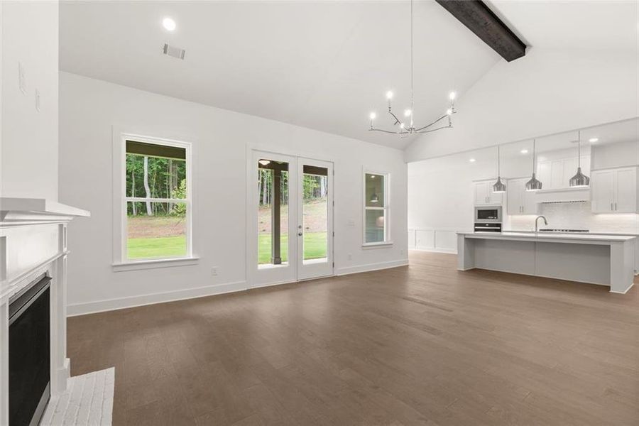 Spacious, unfurnished interior of a new home in , Gainesville (Image 33).