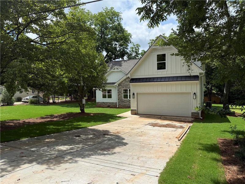 Front exterior of a new home in , Jefferson, GA, highlighting curb appeal (Image 1). Front exterior of a new home in , Jefferson, GA, highlighting curb appeal (Image 1).