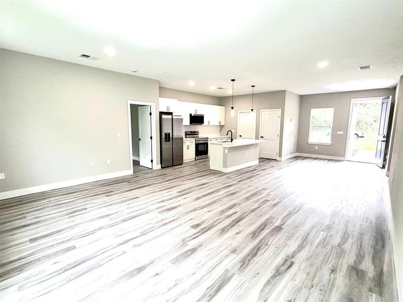 Spacious, unfurnished interior of a new home in , Citrus Springs (Image 17). Spacious, unfurnished interior of a new home in , Citrus Springs (Image 17).