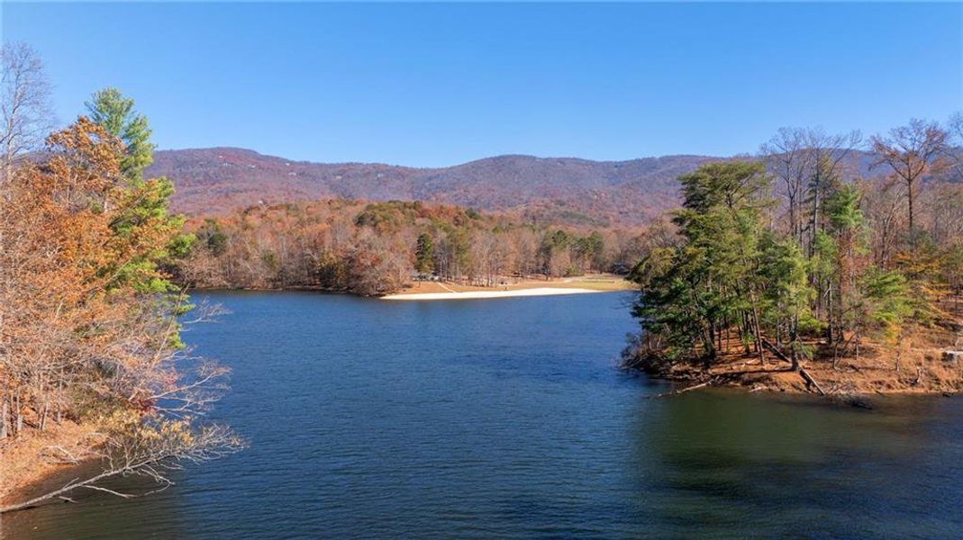 Natural landscape and outdoor views near in Jasper (Image 26). Natural landscape and outdoor views near in Jasper (Image 26).