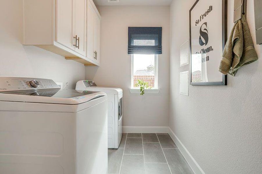 Furnished interior view inside a new home in Creekside, Royse City (Image 7). Furnished interior view inside a new home in Creekside, Royse City (Image 7).