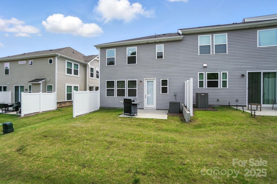Front exterior of a new home in Porter's Row, Charlotte, NC, highlighting curb appeal (Image 18). Front exterior of a new home in Porter's Row, Charlotte, NC, highlighting curb appeal (Image 18).