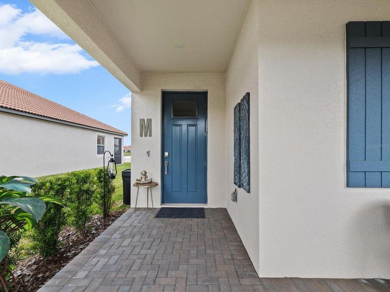 Exterior details and patio area of a home in Southshore Bay Active Adult, Wimauma (Image 3).