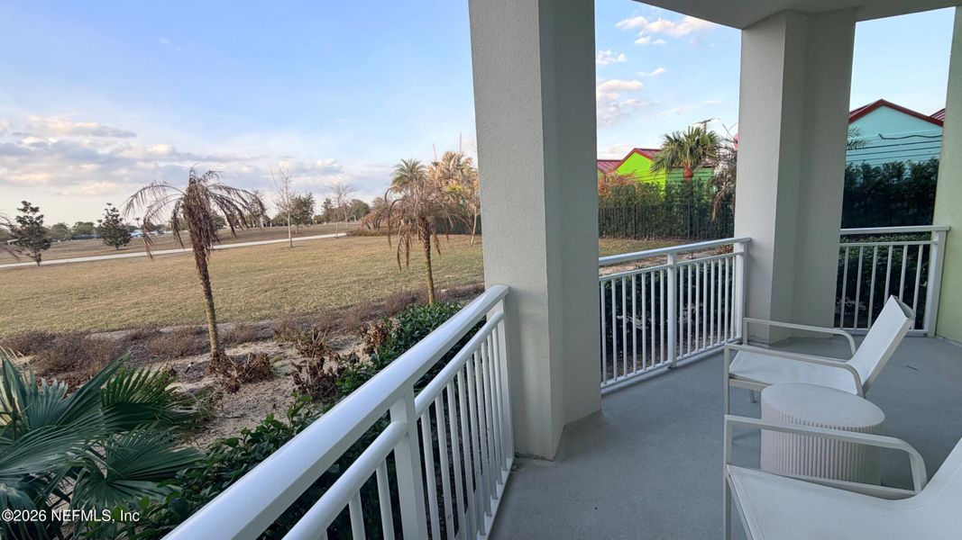 Exterior details and patio area of a home in , Kissimmee (Image 29).