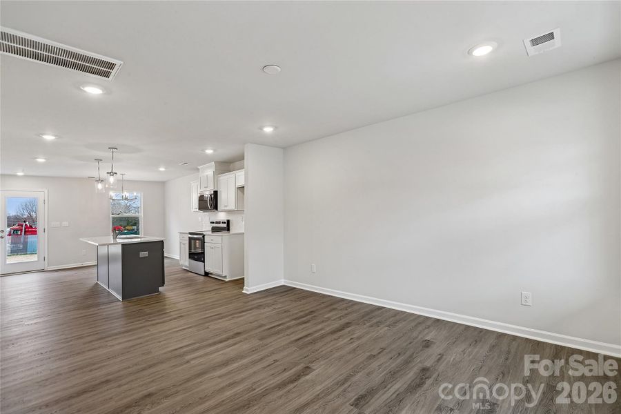 Spacious, unfurnished interior of a new home in , Statesville (Image 17).