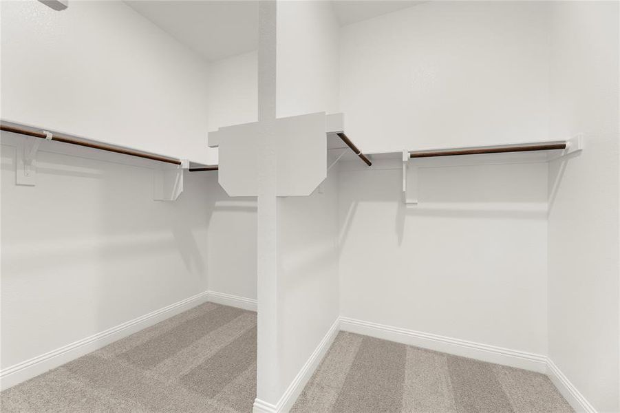 15. 5009 Tamarack - Closet 15. 5009 Tamarack - Closet