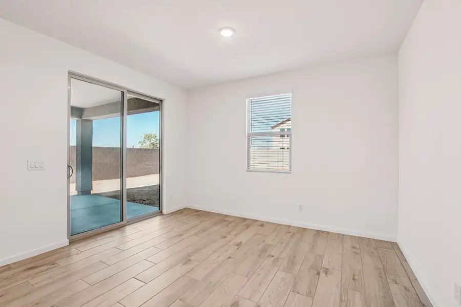 Dining. Finishes and options may vary by community