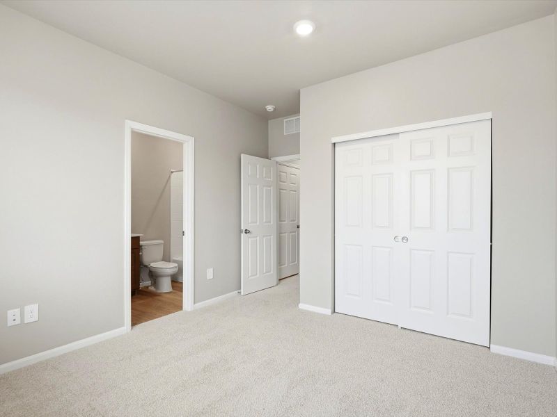Spacious, unfurnished interior of a new home in Poudre Heights: The Alpine Collection, Windsor (Image 17).
