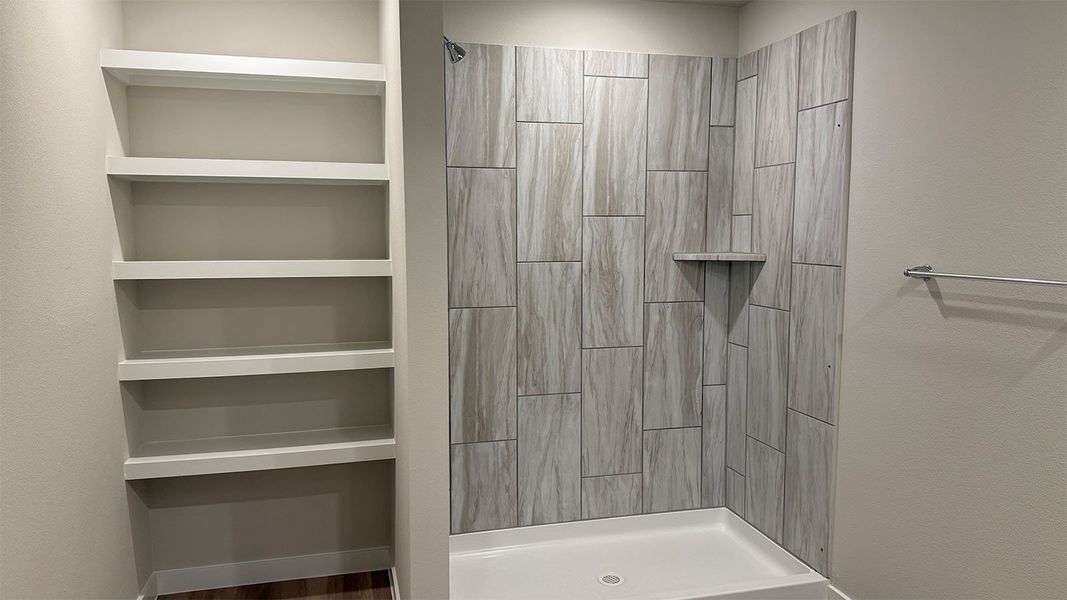 Image 20 of a home in London Towne. Image 20 of a home in London Towne.