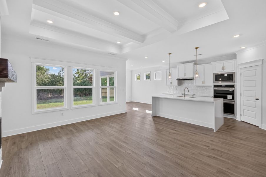*Photo of example home. Selections & finishes may vary.