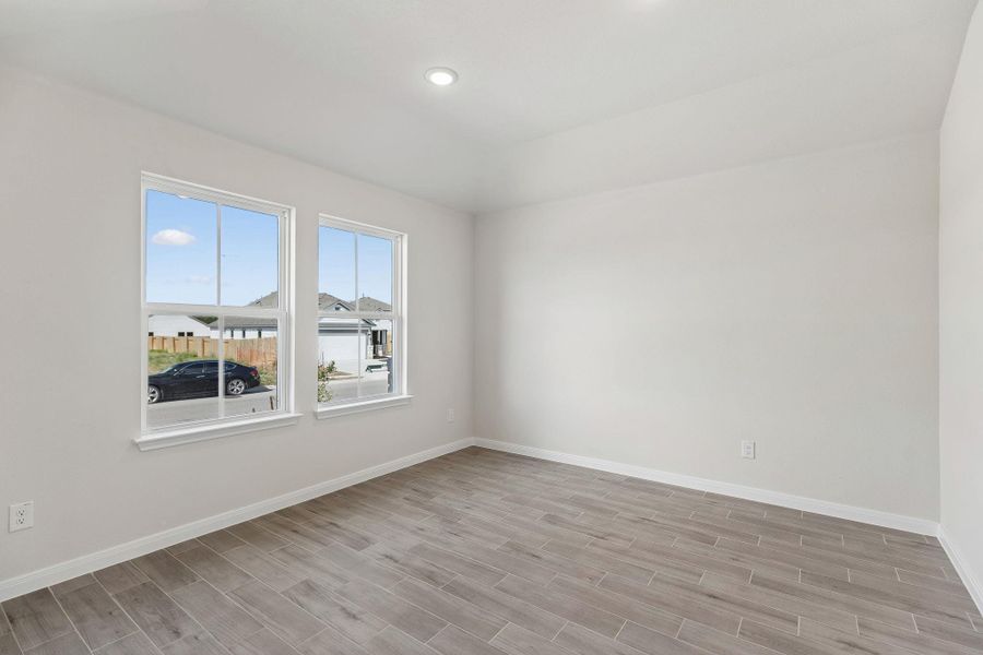 Formal Dining room, can be used as a home office or flex space