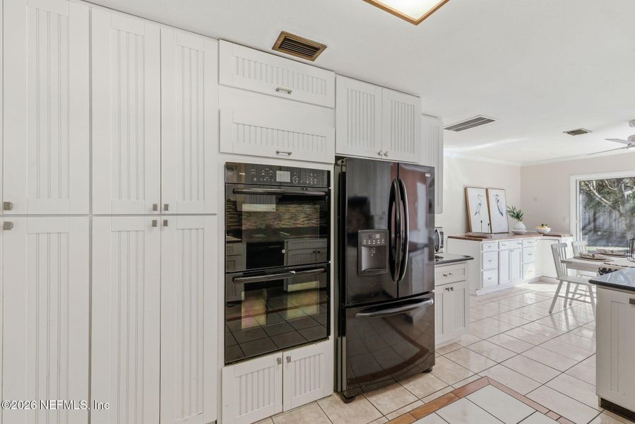Furnished interior view inside a new home in , Jacksonville (Image 13).