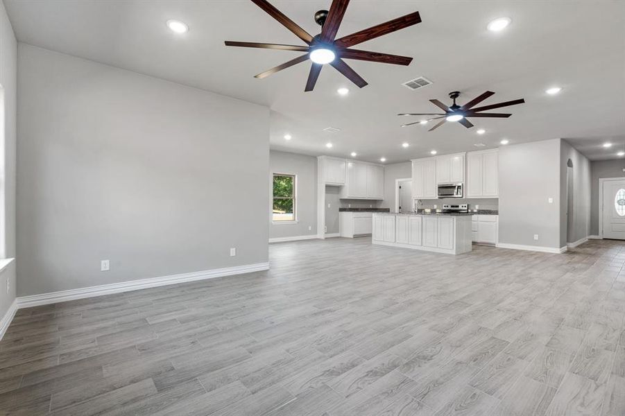 Image 32 of a home in . Image 32 of a home in .