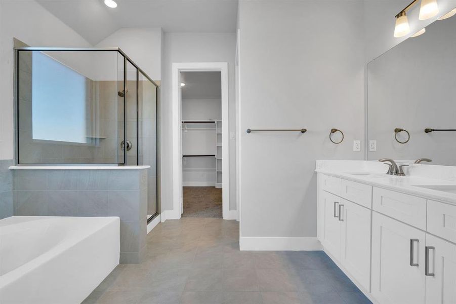 Furnished interior view inside a new home in Ten Mile Creek Estates, DeSoto (Image 7). Furnished interior view inside a new home in Ten Mile Creek Estates, DeSoto (Image 7).