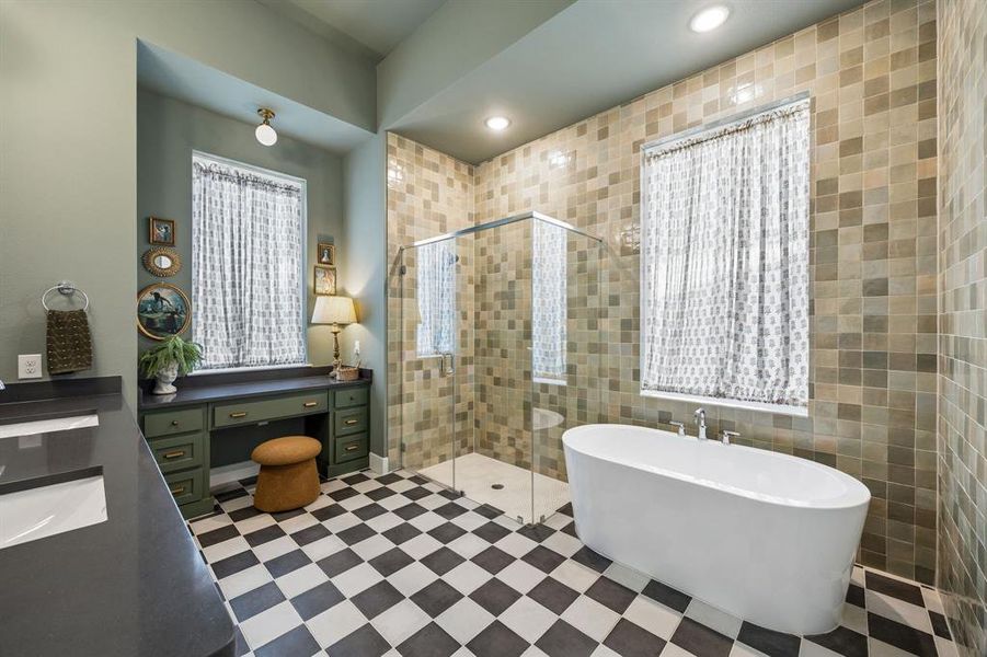 Furnished interior view inside a new home in , Rockwall (Image 29).