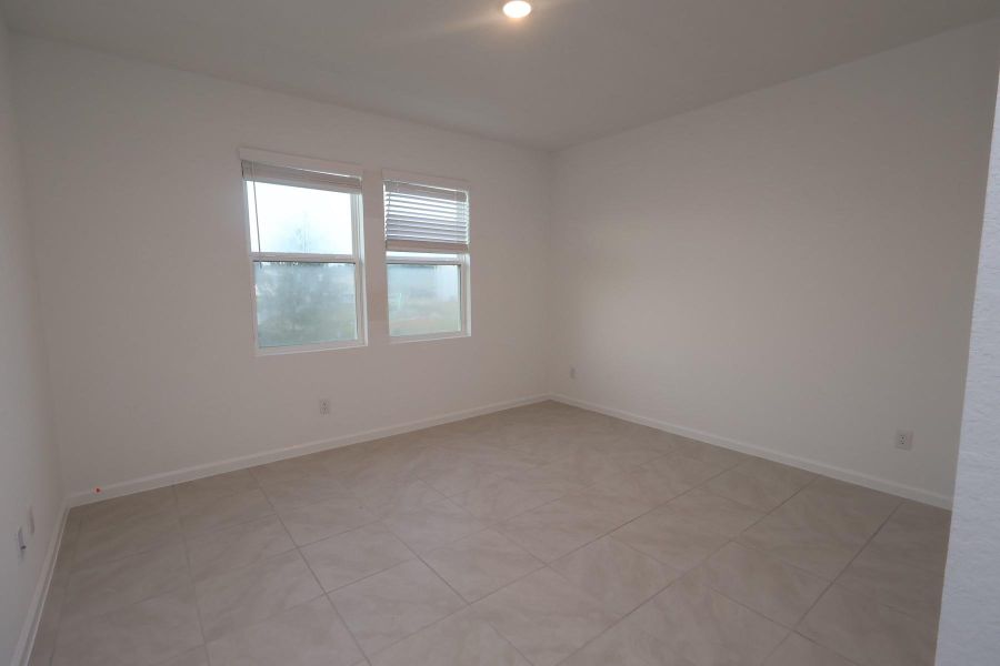 Extra Suite Plus living room