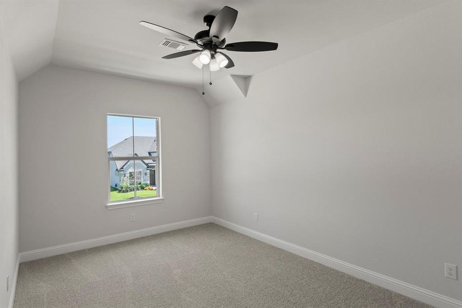 23_24. 505 Alto - Bed 2