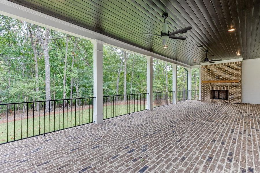 Exterior details and patio area of a home in , Cumming (Image 3).