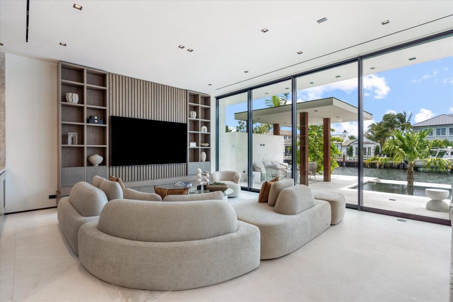 01-1721 SE 11th Street Ft. Lauderdale, F