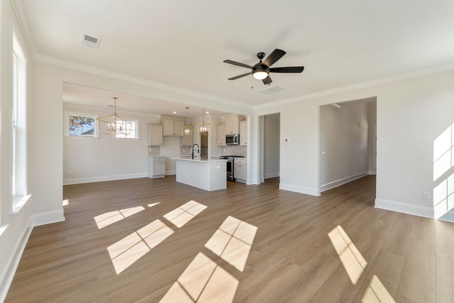 Spacious, unfurnished interior of a new home in Lakeside Saluda, Greenville (Image 14). Spacious, unfurnished interior of a new home in Lakeside Saluda, Greenville (Image 14).