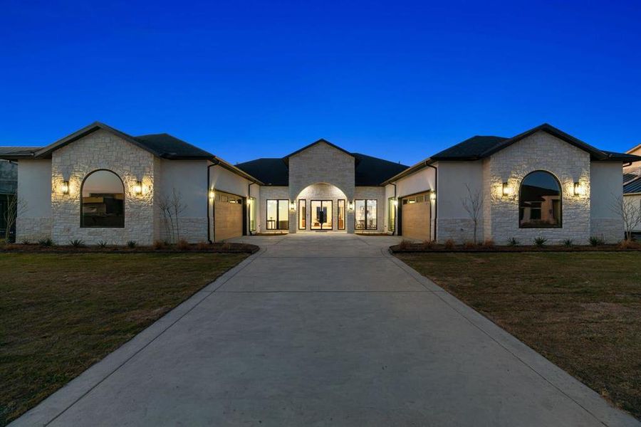 Front exterior of a new home in , Heath, TX, highlighting curb appeal (Image 26).