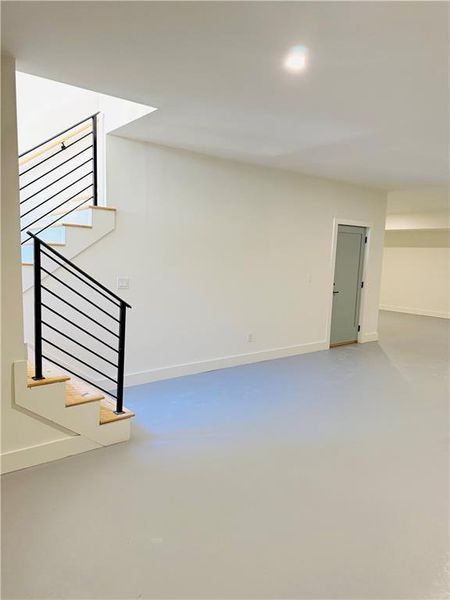 Spacious, unfurnished interior of a new home in , Decatur (Image 33).