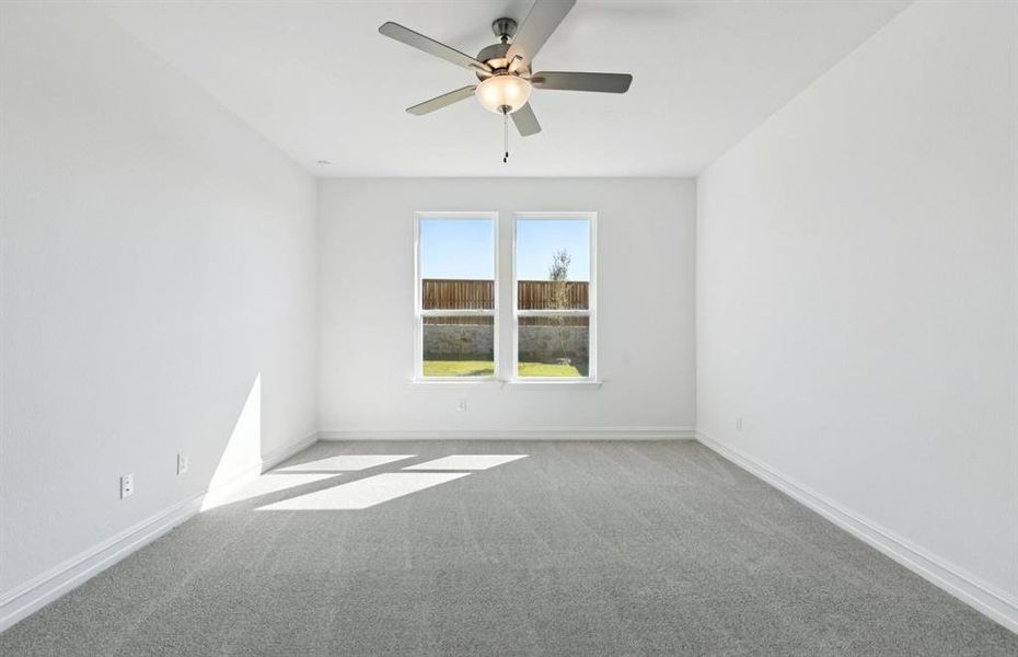 Spacious, unfurnished interior of a new home in Creekview Meadows, Pilot Point (Image 8).