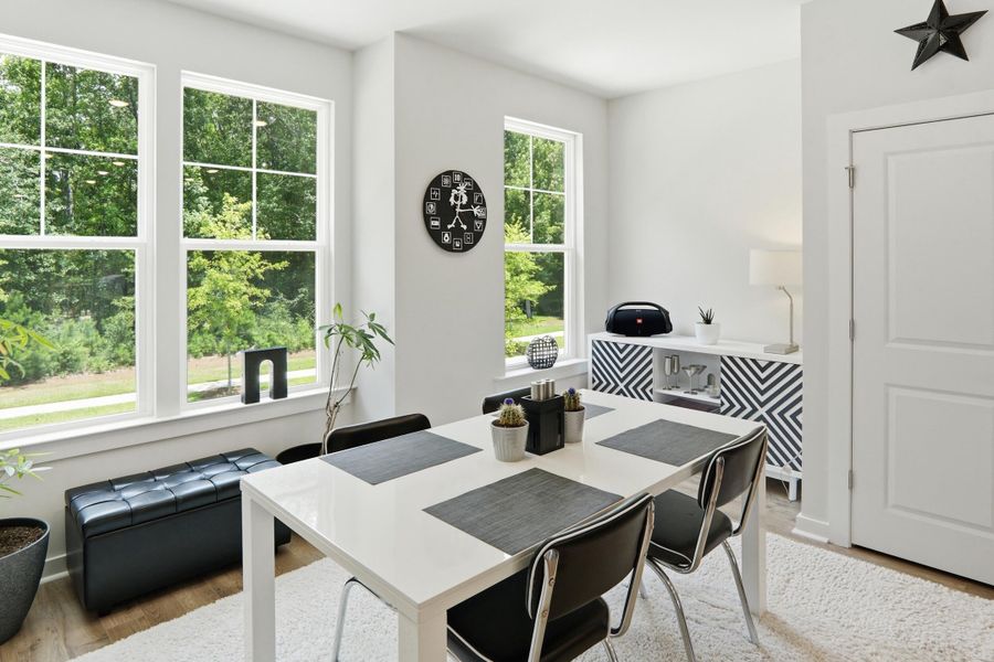 Furnished interior view inside a new home in , Hanahan (Image 18).