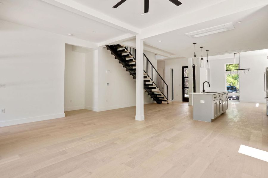 Image 34 of a home in .