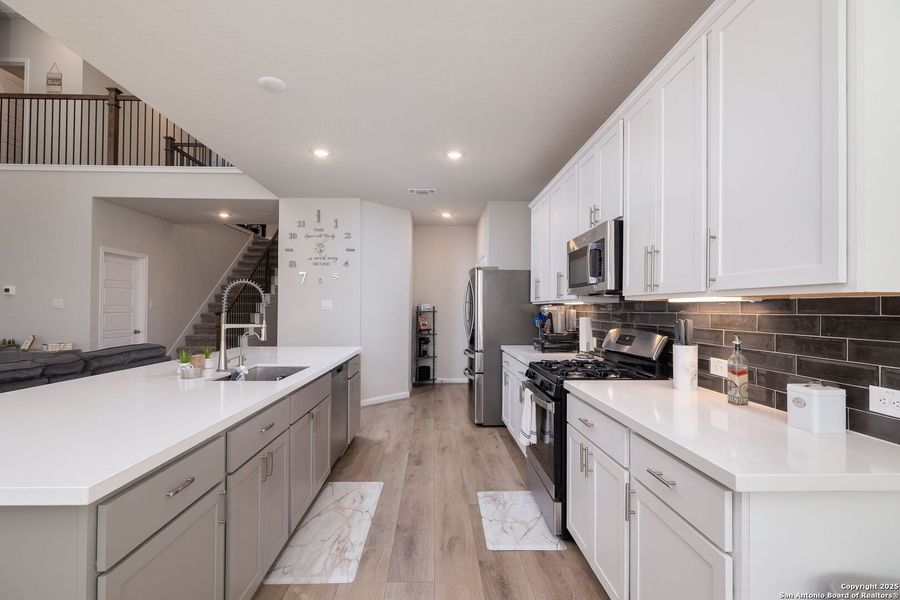 Furnished interior view inside a new home in Rhine Valley, Schertz (Image 15).