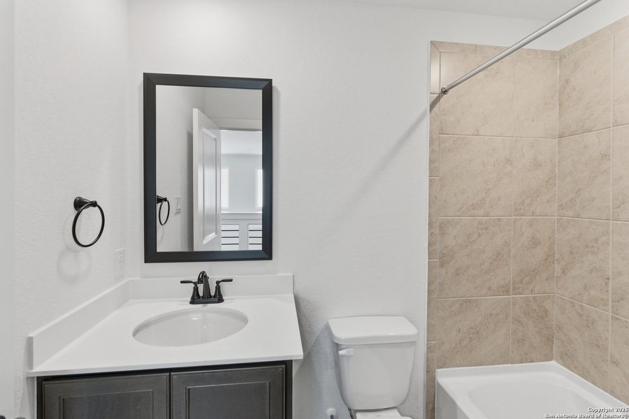 Image 40 of a home in The Crossvine – Garden Homes. Image 40 of a home in The Crossvine – Garden Homes.