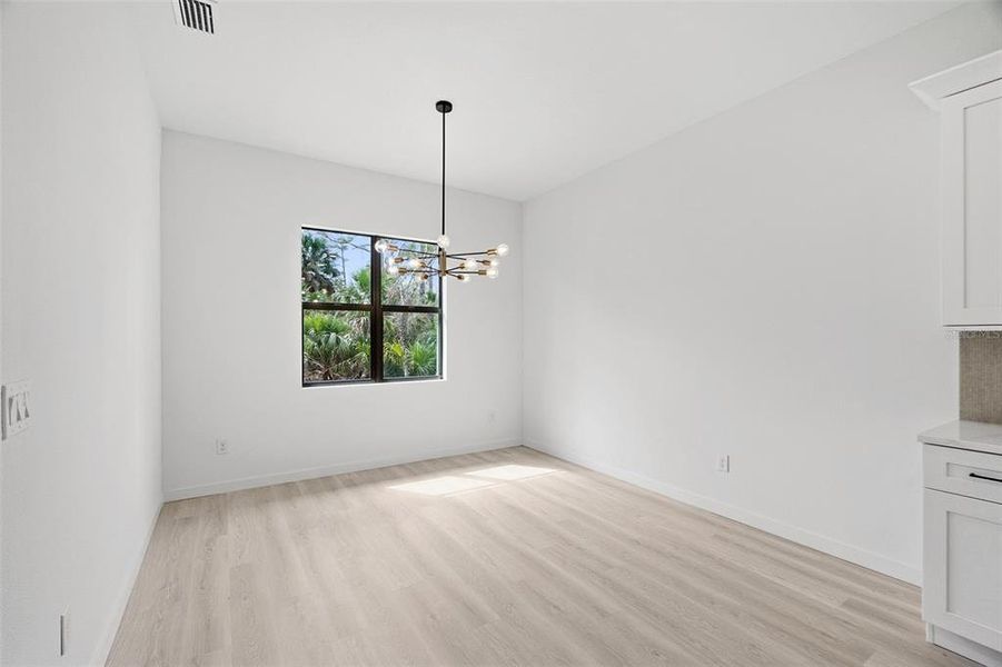 Spacious, unfurnished interior of a new home in , North Port (Image 19).