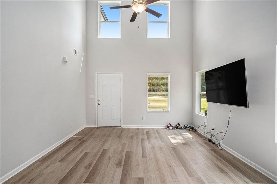 Spacious, unfurnished interior of a new home in , Covington (Image 24).